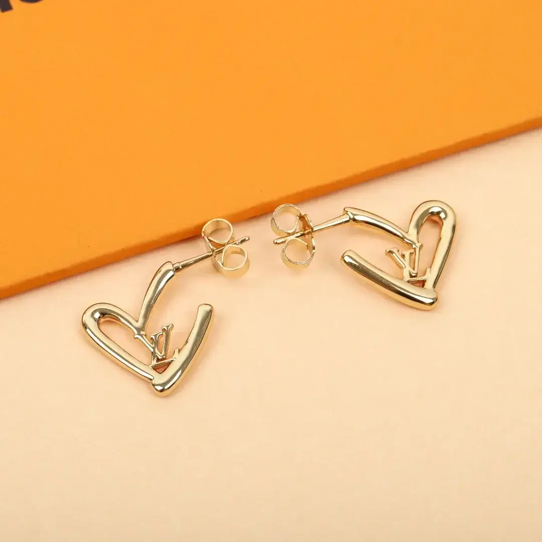 Fall in Love Earrings 13385036806835044