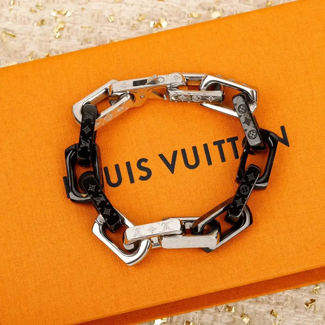 Monogram Chain Bracelet Louis Vuitton