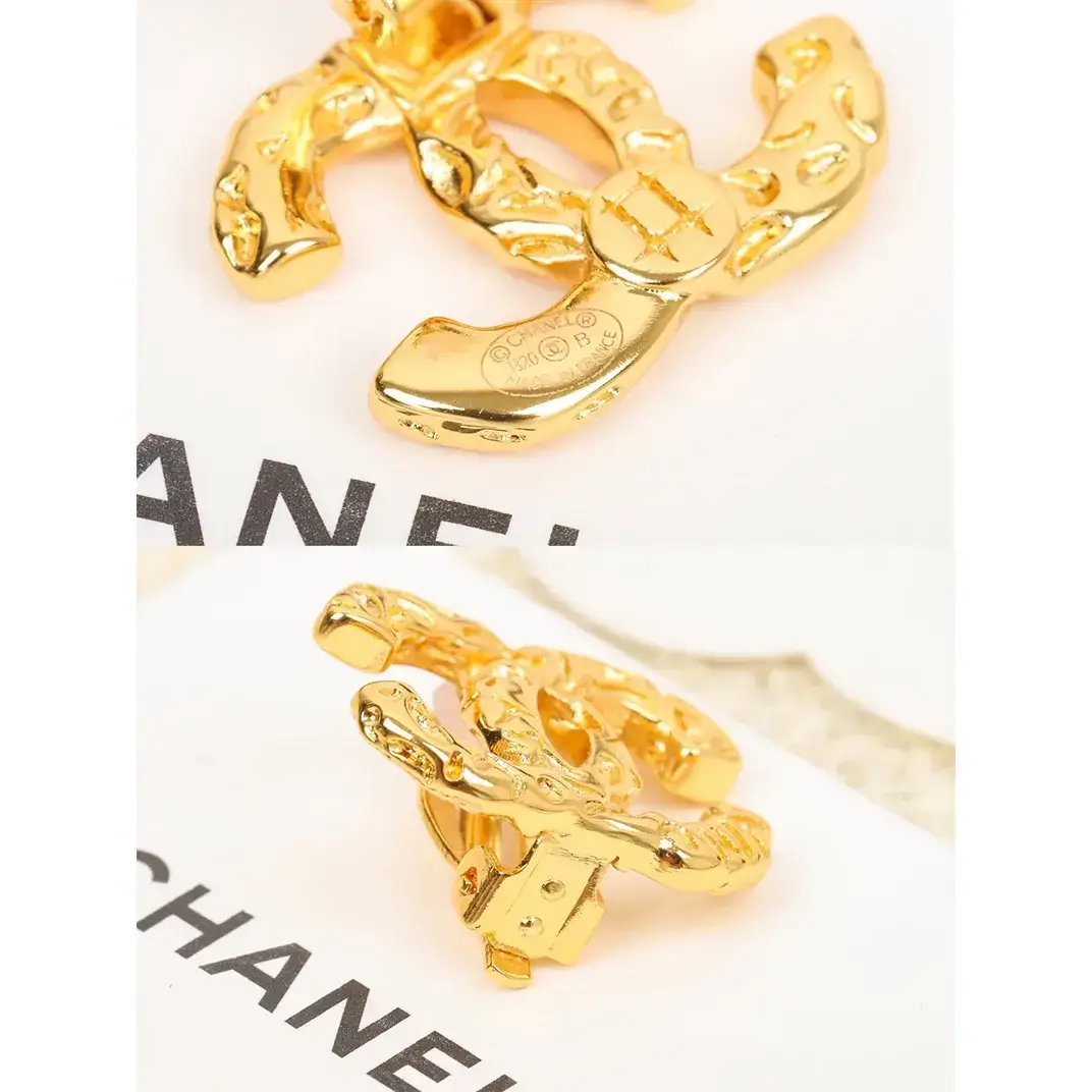 Vintage Gold Earrings (ear clip) 13385745907392504