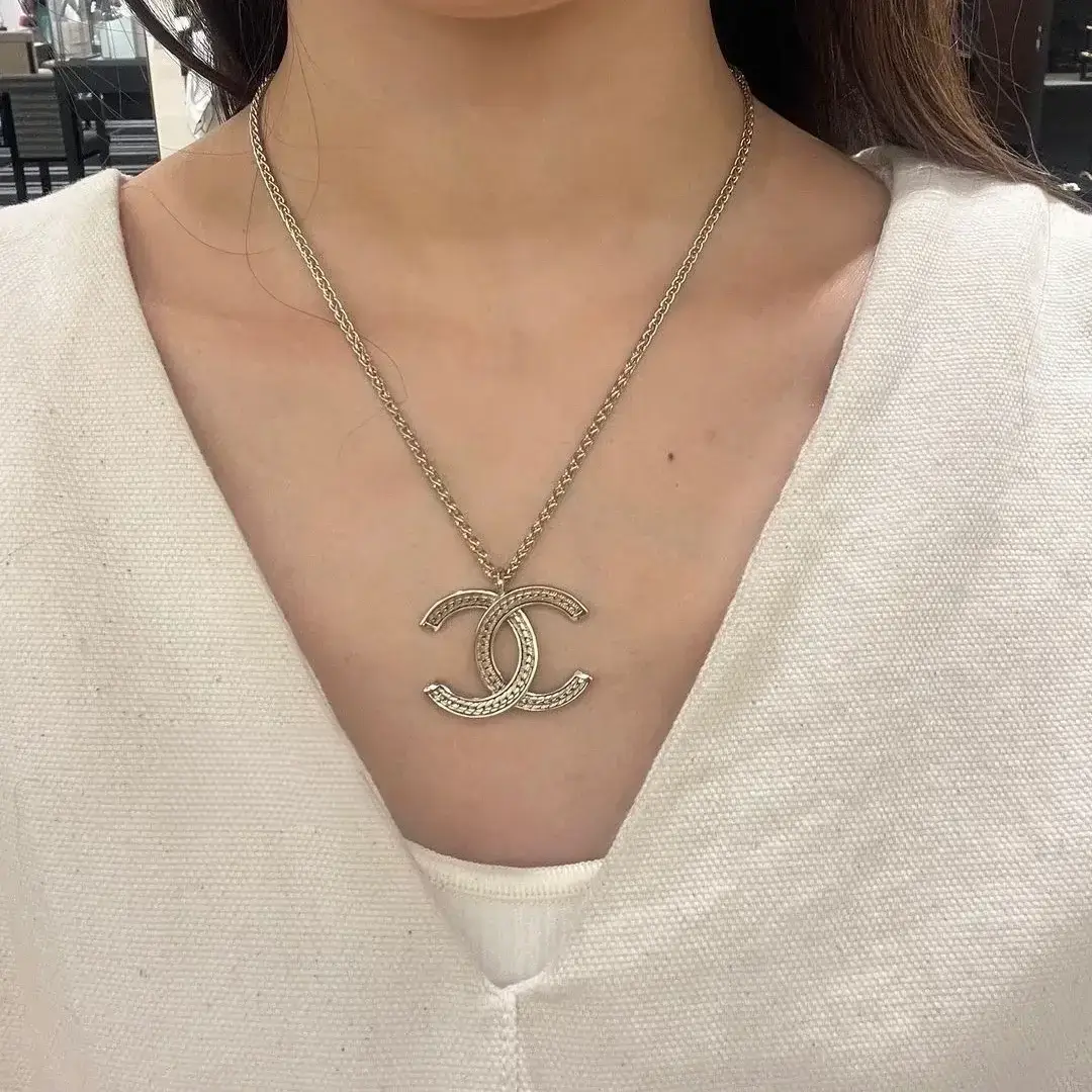 CC Logo Necklace Gold 13385996056543440