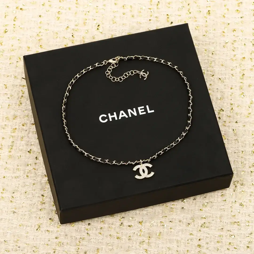 Classic Chanel Necklace CC Logo Leather Chain