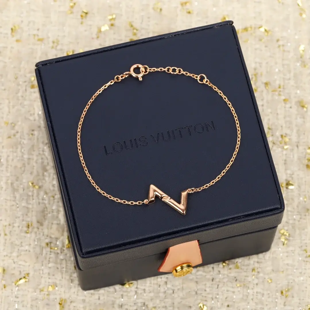 Louis Vuitton LV Volt Bracelet - 18k Gold Bracelet