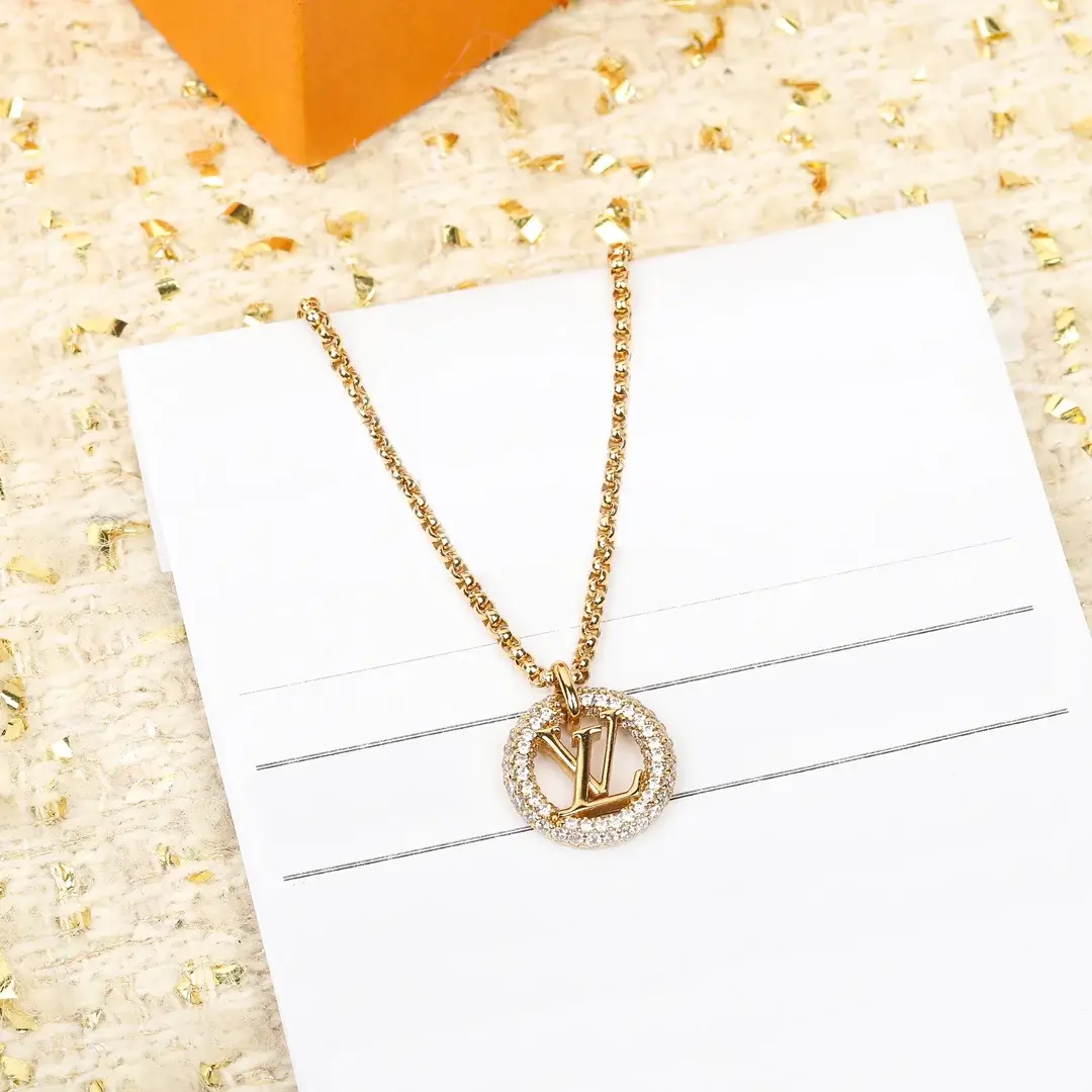 Louis Vuitton Louise By Night Necklace - Elegant Charm