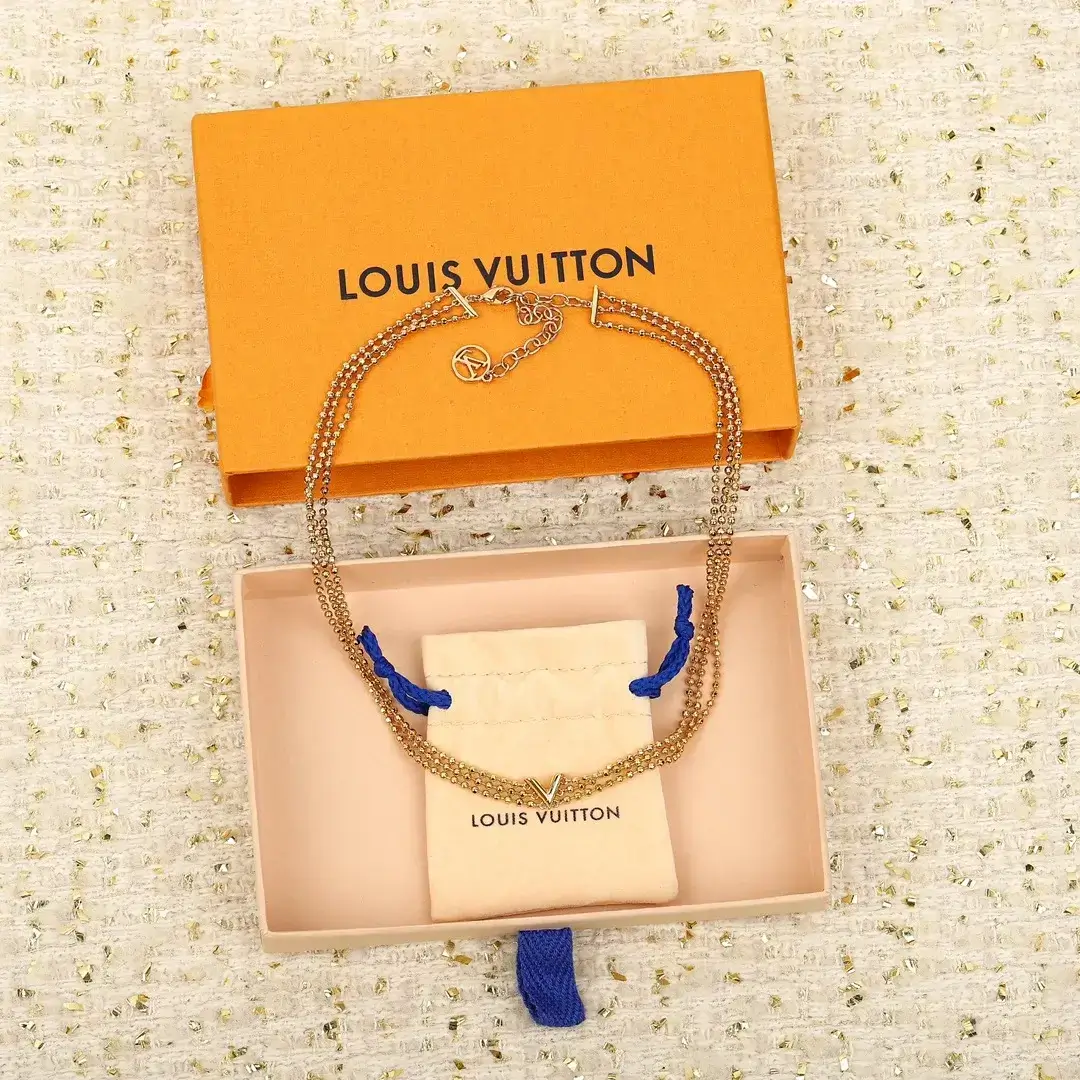 Louis Vuitton Essential V Necklace - Timeless Icon