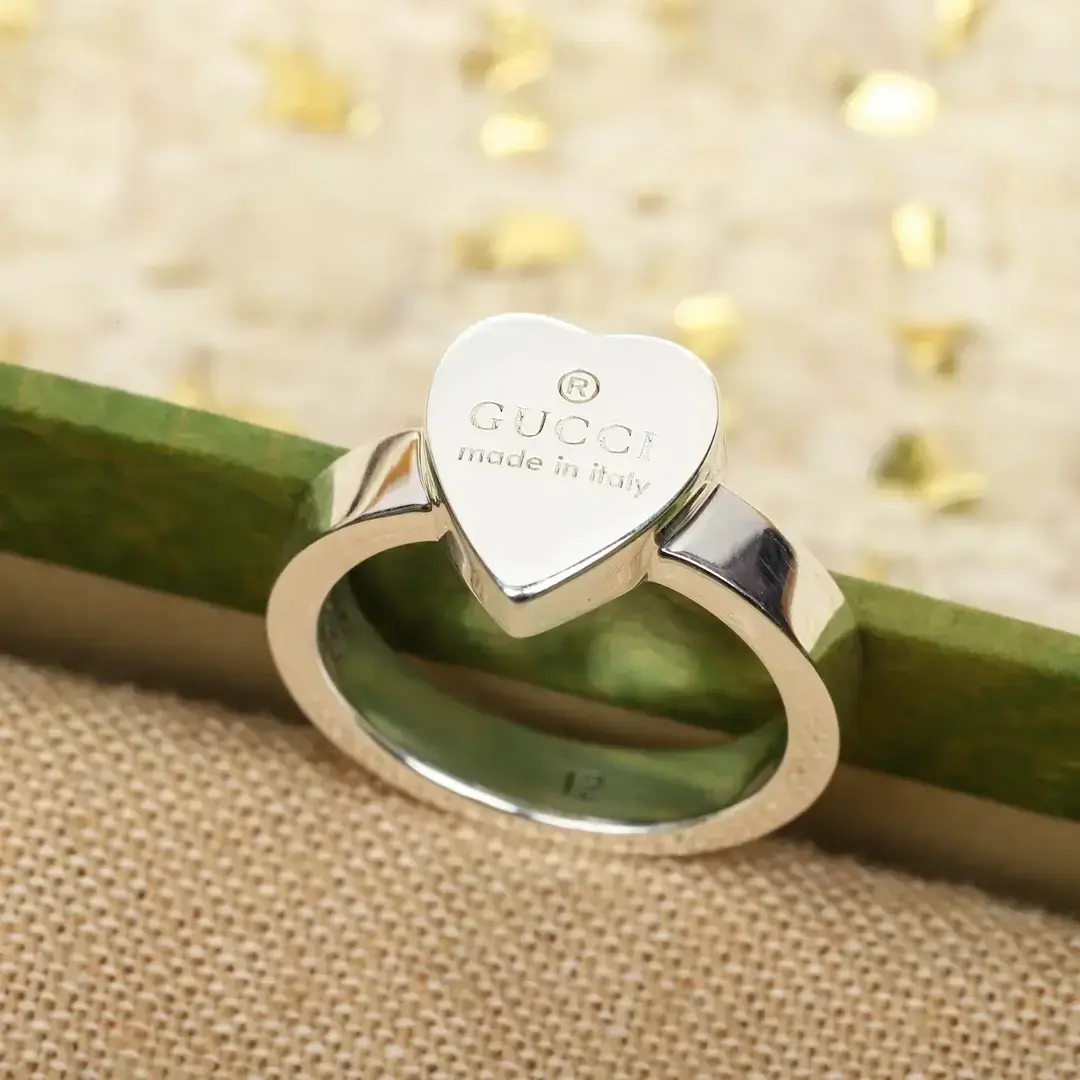 Gucci Heart Ring
