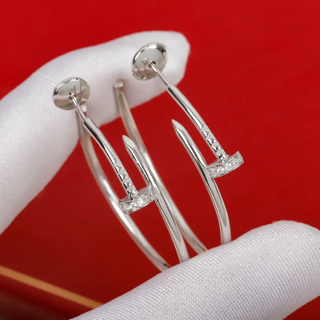 Cartier Earrings Juste Un Clou hoop - Iconic Nail Motif