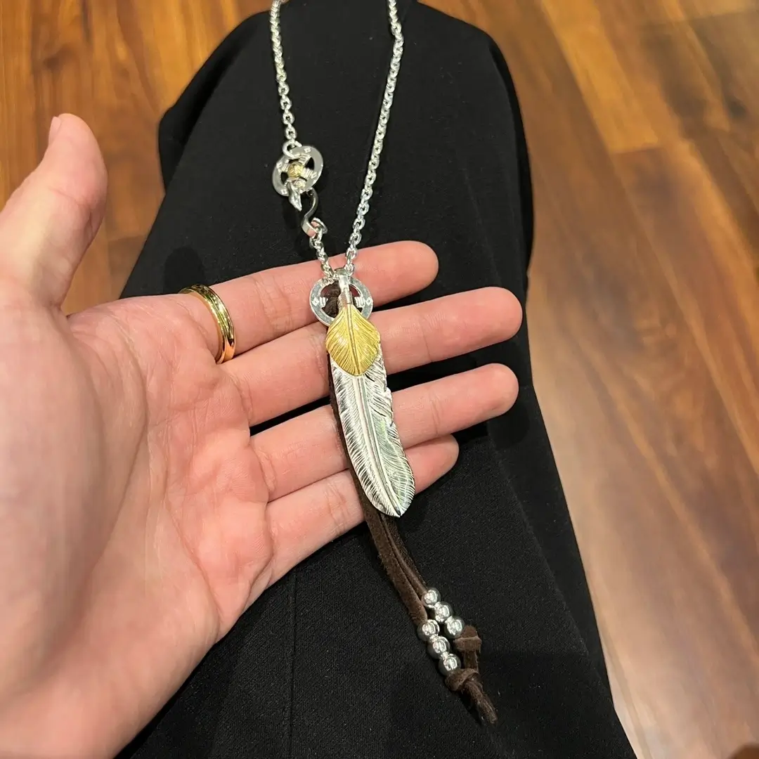 Gold Top Goro's Feather Necklace - Luxury Street Jewelry