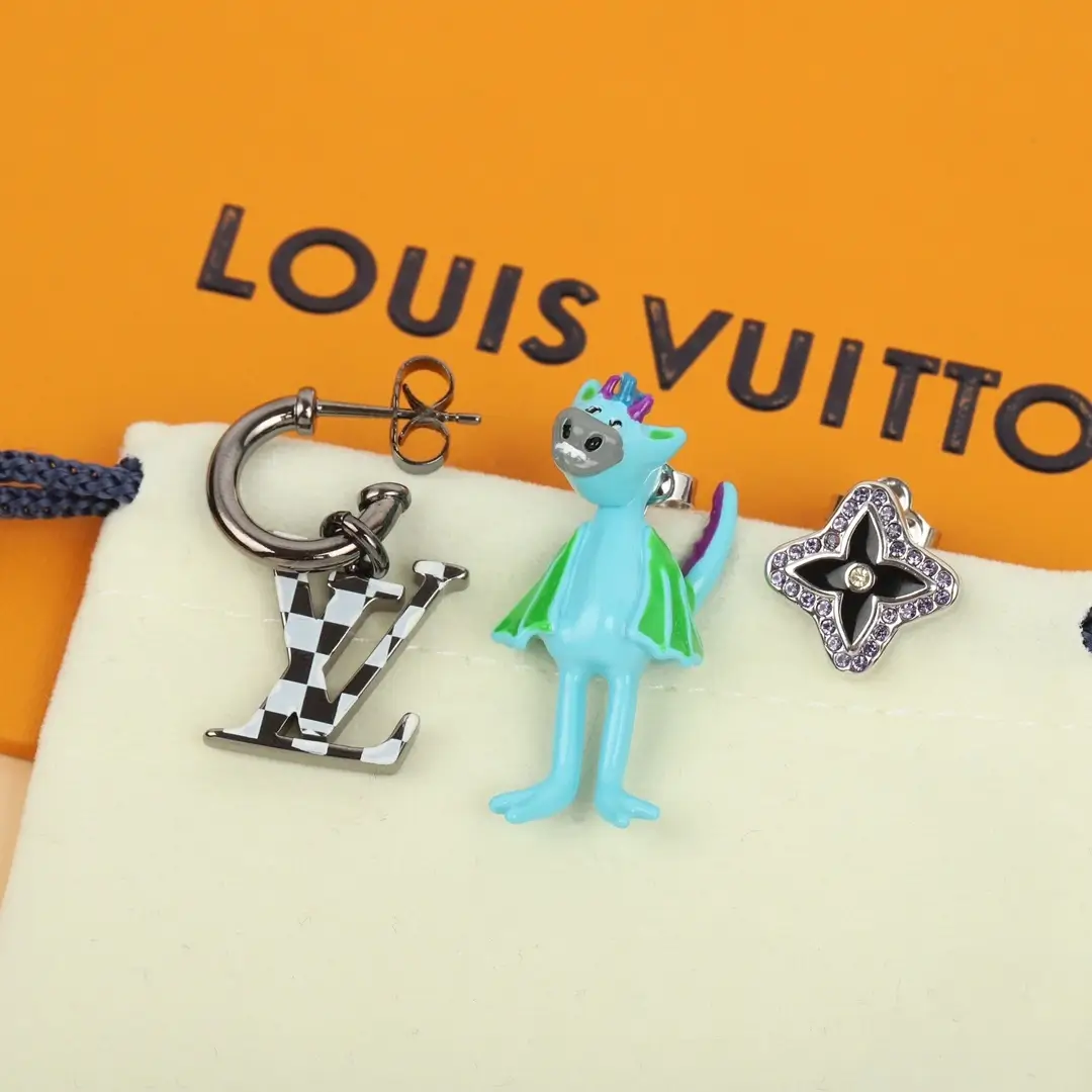 Louis Vuitton Boucle D'oreille LV Friends Earrings