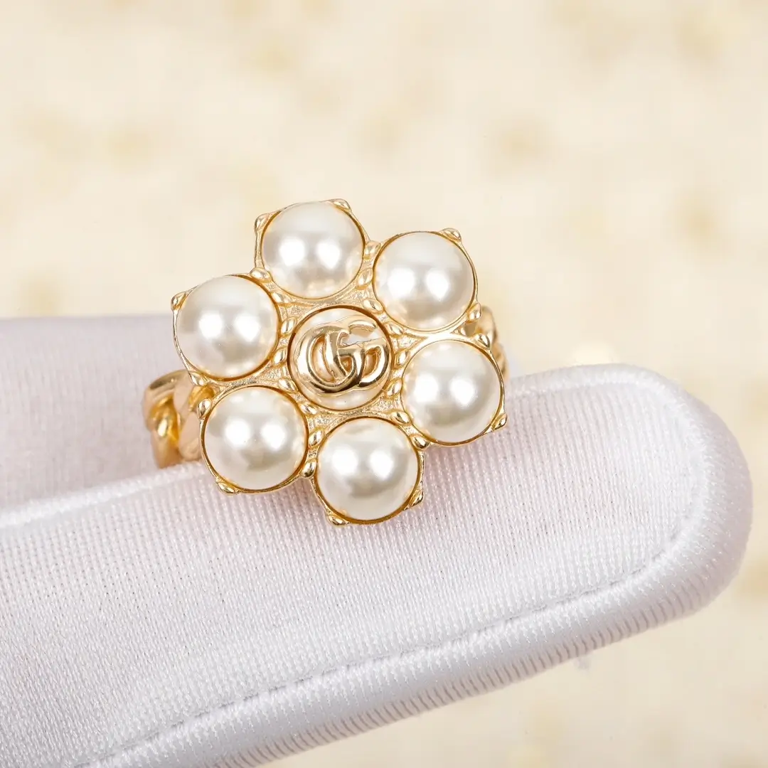 Double G Gucci Pearl Ring - Retro Elegant Romantic